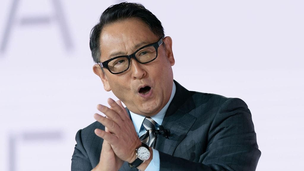 Akio Toyoda, 66, ei jatka Toyotan pääjohtajana.