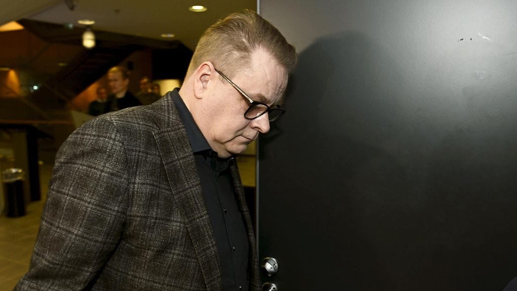 Helsingin käräjäoikeus on tuominnut ex-ministeri Katri Kulmunin erityisavustajana toimineen Kari Jääskeläisen kolmen kuukauden ehdolliseen vankeuteen.