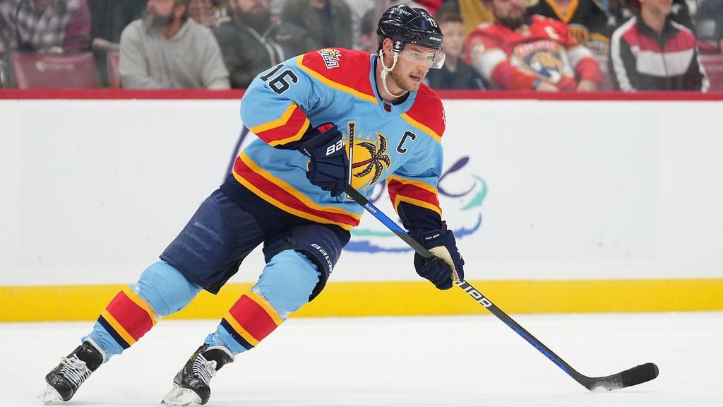 Aleksander Barkov saavutti 600 NHL-tehopisteen rajan.