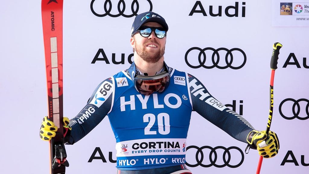 TV-kamerat taltioivat Adrian Smiseth Sejerstedin virtsaamisen lähetykseen.