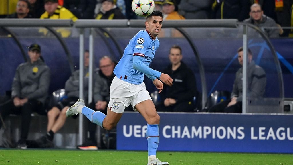 Joao Cancelo on siirymässä The Athleticin tietojen mukaan Bayern Müncheniin.