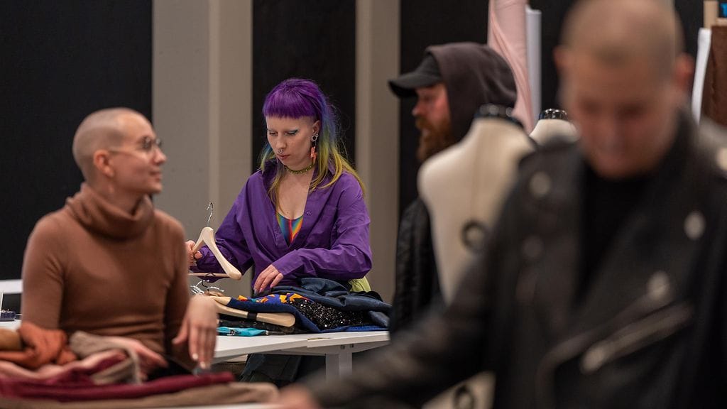 Muodin_huipulle_S3_EPS1_005