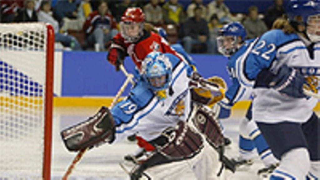 Naisleijonat, Photo: Al Bello / Getty Images