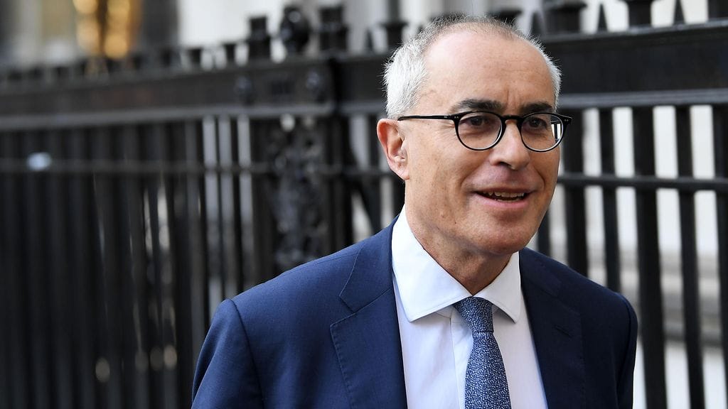 Taloussääntöjen rikkomisesta syytetty Manchester City palkkasi Lord David Pannickin asianajajakseen.