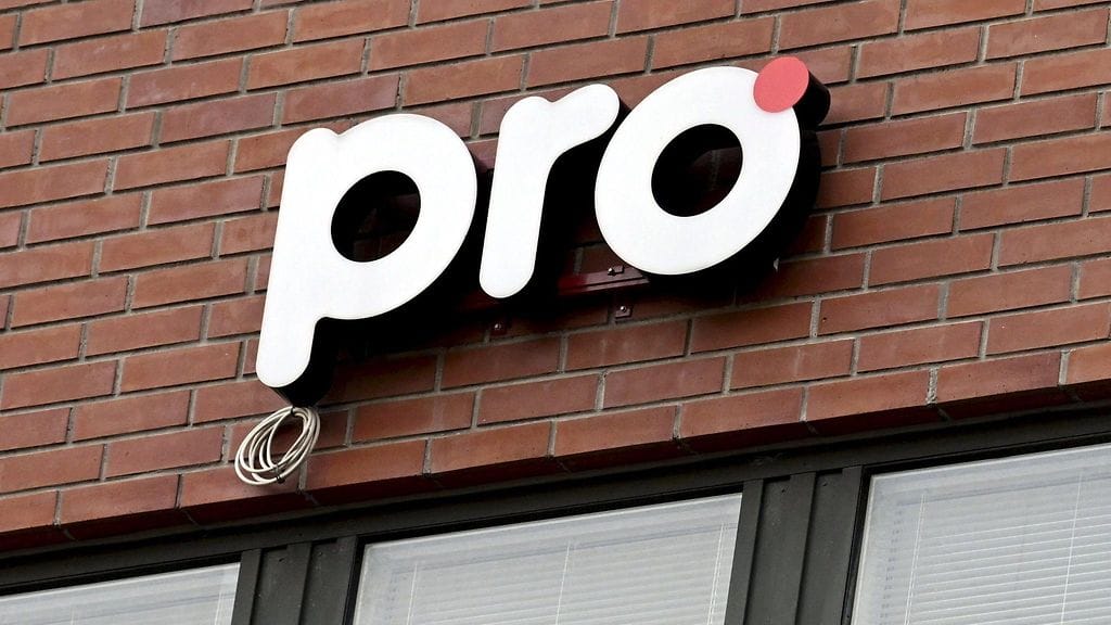 Toimihenkilöliitto Erto, Ammattiliitto Pro sekä Palvelualojen työnantajat Palta ovat saavuttaneet neuvottelutuloksen taloushallintoalan työehtosopimuksesta. Kuvassa Ammattiliitto Pron logo Helsingin Kalasatamassa 2. tammikuuta.