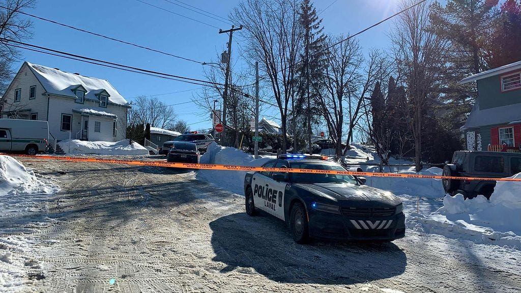 Kaksi lasta kuoli Kanadan Lavalissa lähellä Montrealia, kun bussikuski ajoi tahallaan päin päiväkodin seinää.