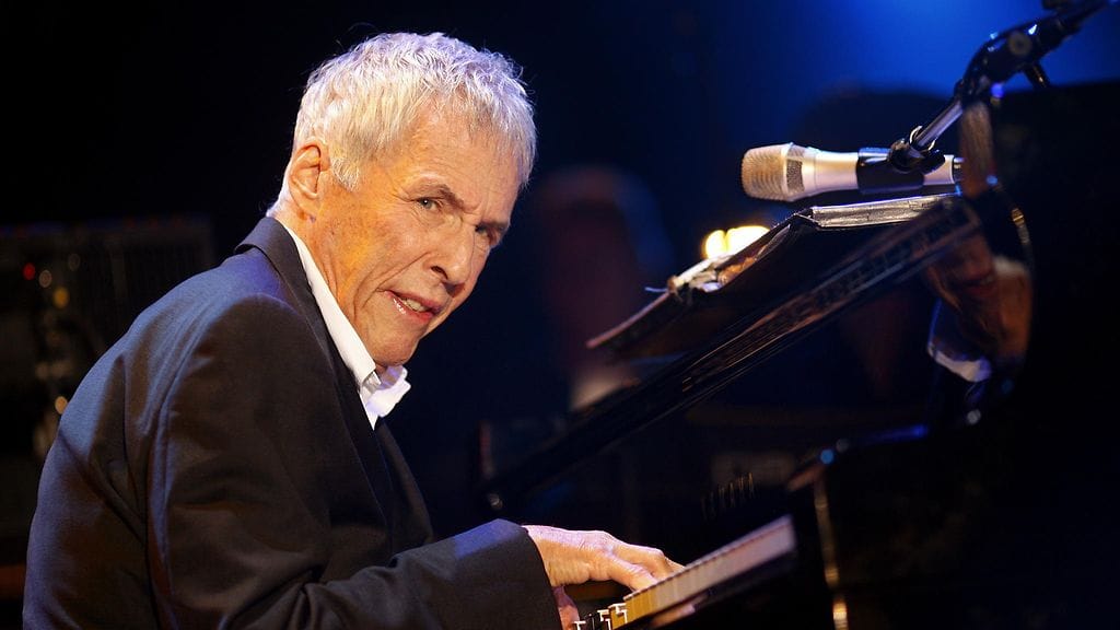 AOP Legendaarinen laulaja ja säveltäjä Burt Bacharach on kuollut