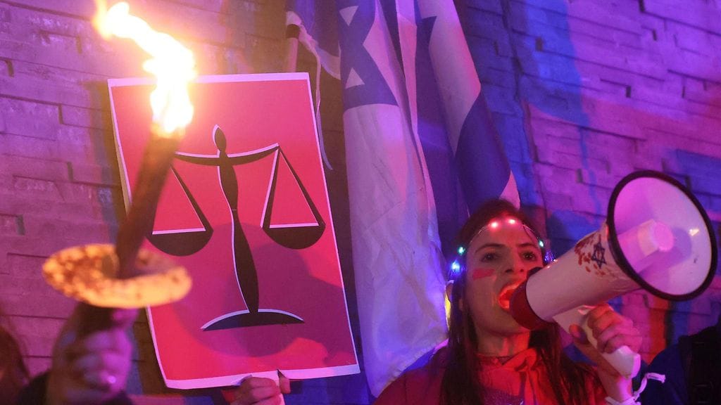 Mielenosoitus Israelissa Netanjahua vastaan helmikuussa 2023.