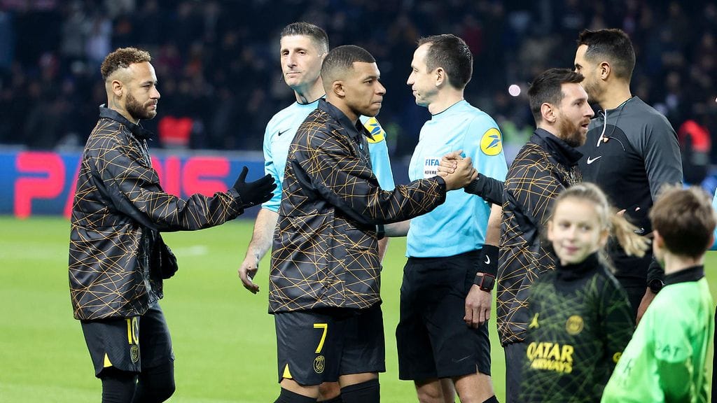 Tätä kolmikkoa ei nähdä ehjänä Mestarien liigan neljännesvälierien avausosassa tiistaina.