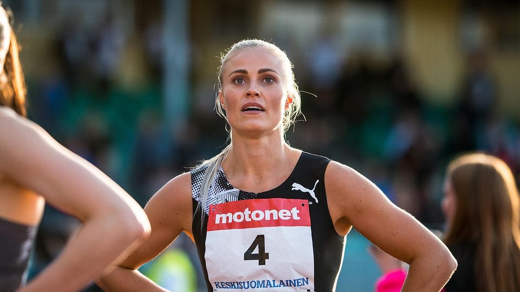 Arkistokuvassa Lotta Harala.