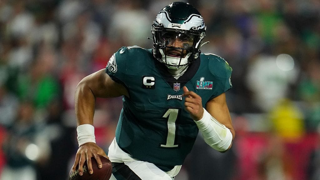 Philadelphia Eagles rynnistää komeasti tasoihin – ennätyksen tehnyt tähtipelinrakentaja onnistuu jälleen