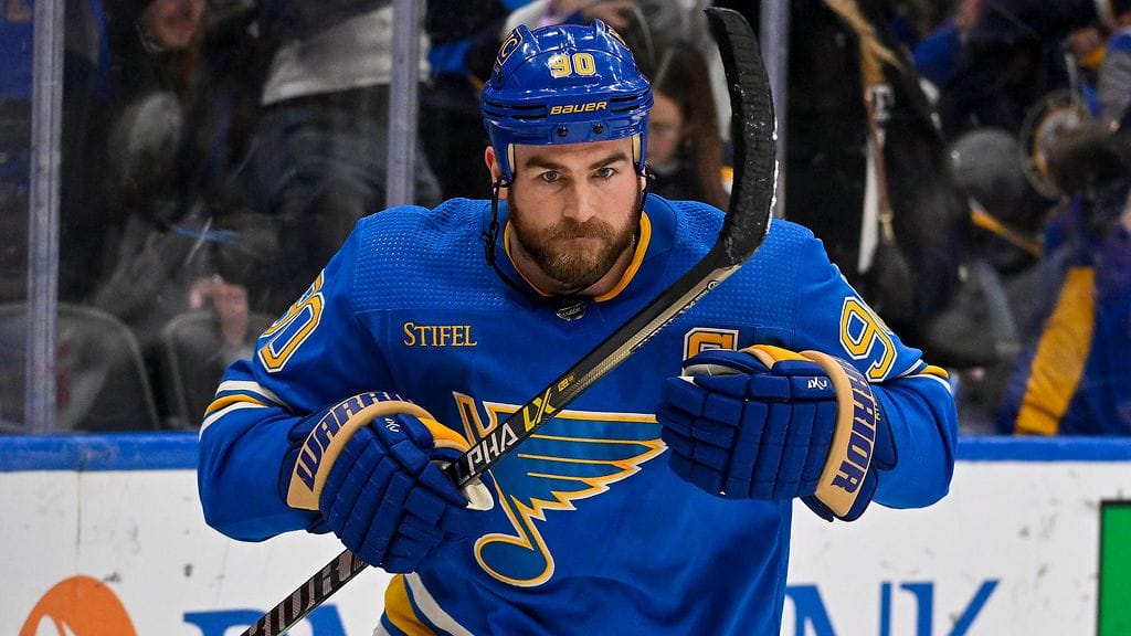 St. Louis Bluesin tähtihyökkääjä Ryan O'Reilly siirtyy Toronto Maple Leafsin vahvuuteen.