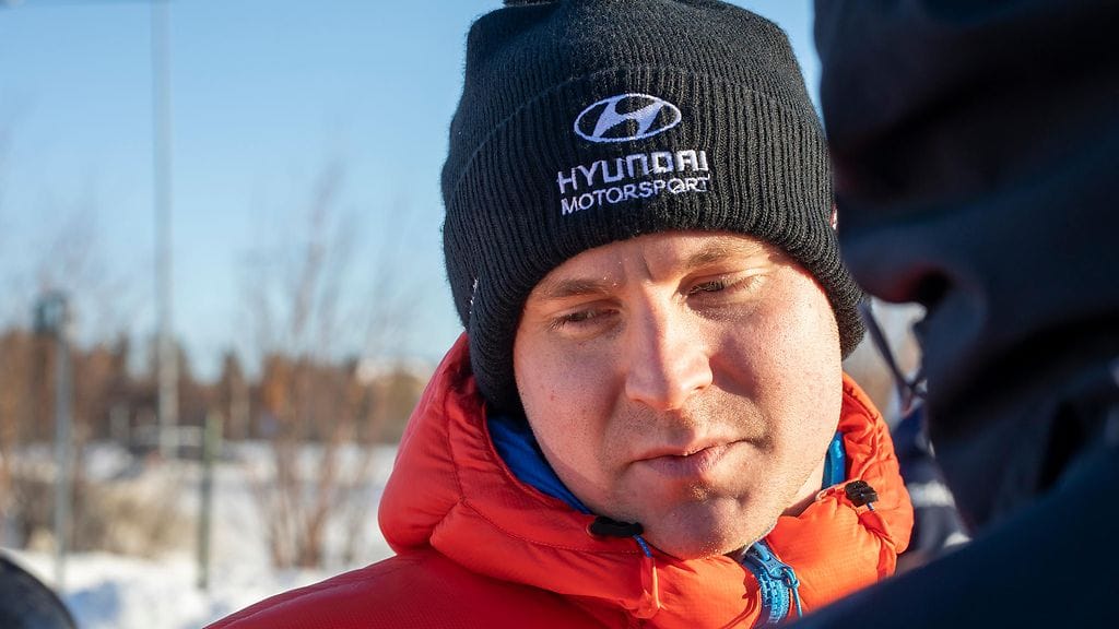 Esapekka Lappi esitti huolenaiheen liittyen Meksikon MM-ralliin.