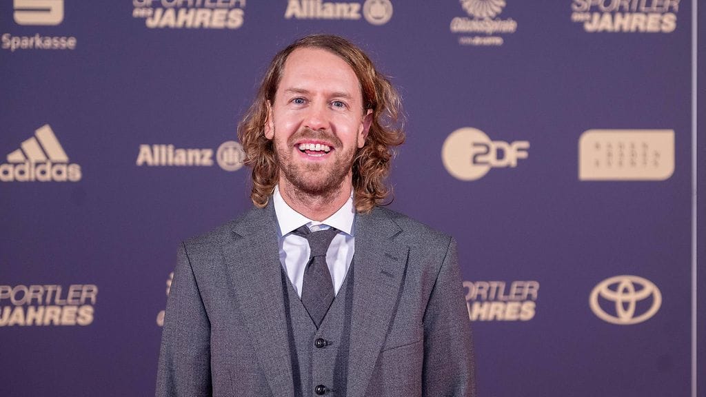 Sebastian Vettel lopetti F1-uransa viime kauden päätteeksi. Saldoksi tuli 299 osakilpailua.