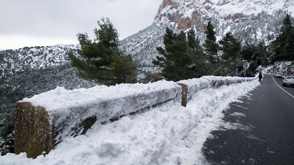 Mallorca tunnetaan leudosta talvestaan, mutta tällä hetkellä näkymät eivät ole kovin keväiset. Kuva vuodelta 2018.