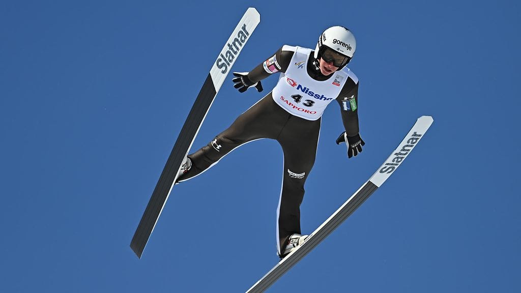 Prevc on maailmancupin kokonaistilanteessa tällä hetkellä sijalla 21.