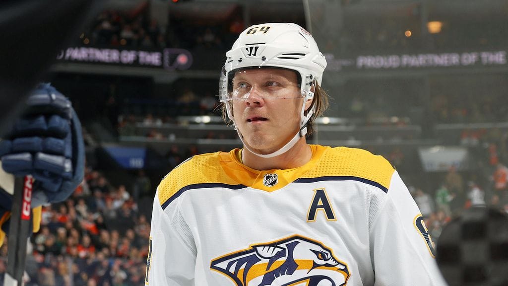 Granlund liittyy pingviiniparveen.