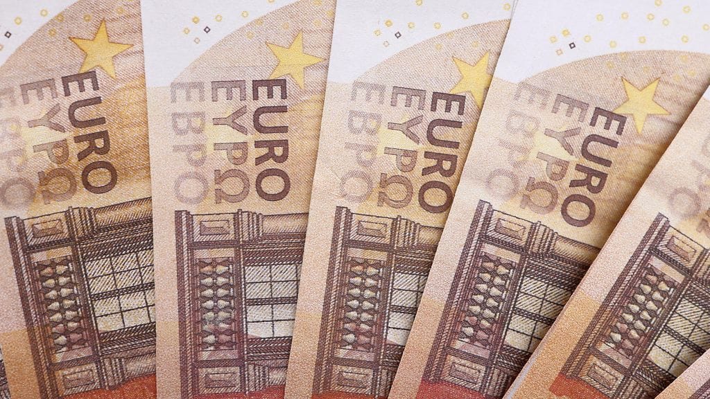 Ensimmäinen yleiskorotus (2,4 prosenttia) tulee 1.7.2025.