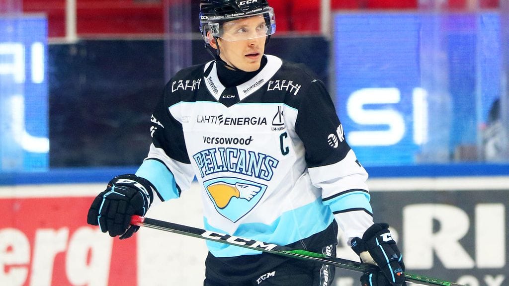 Joonas Jalvannin pelaajaura loppui päävamman takia.