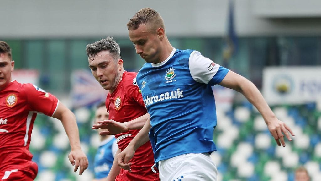 Eetu Vertainen on paukuttanut maaleja keskimäärin joka 74 minuutin välein.