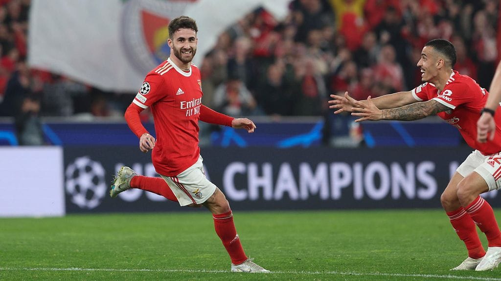 Rafa Silvalta "hirvittävä spurtti", pari peippausta ja pallo ulkosyrjällä pömpeliin