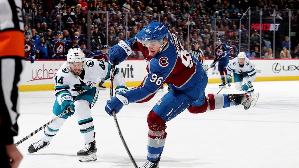 Mikko Rantanen osui yön kierroksella.