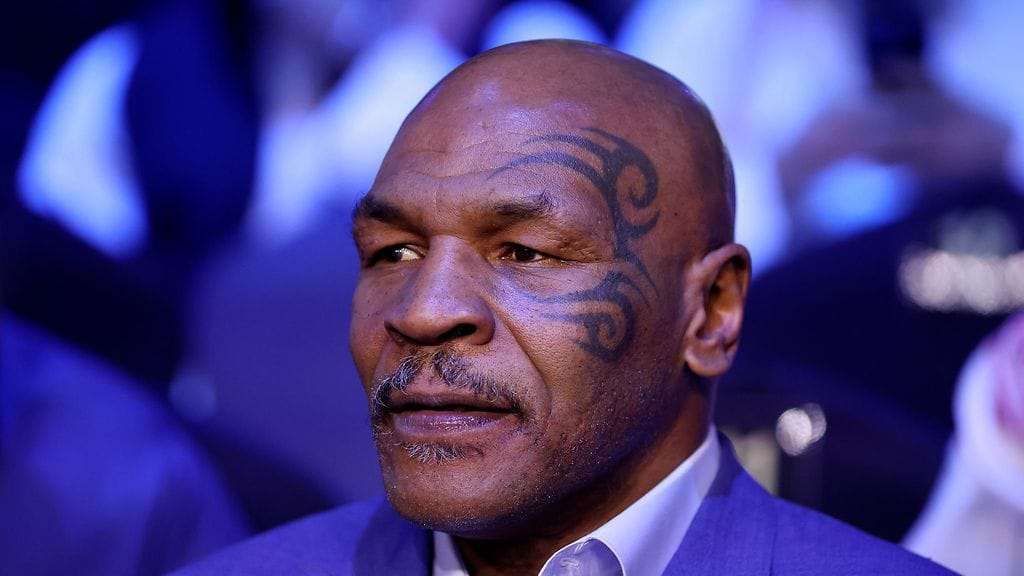 Mike Tyson uskoo nimikaimansa voittoon.