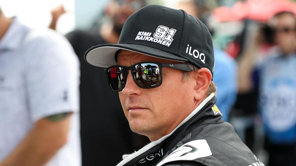 Kimi Räikkönen palaa kilparadoille!