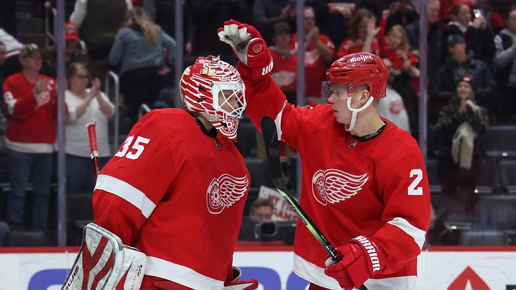 Ville Husso ja Olli Määttä edustavat Detroitia.