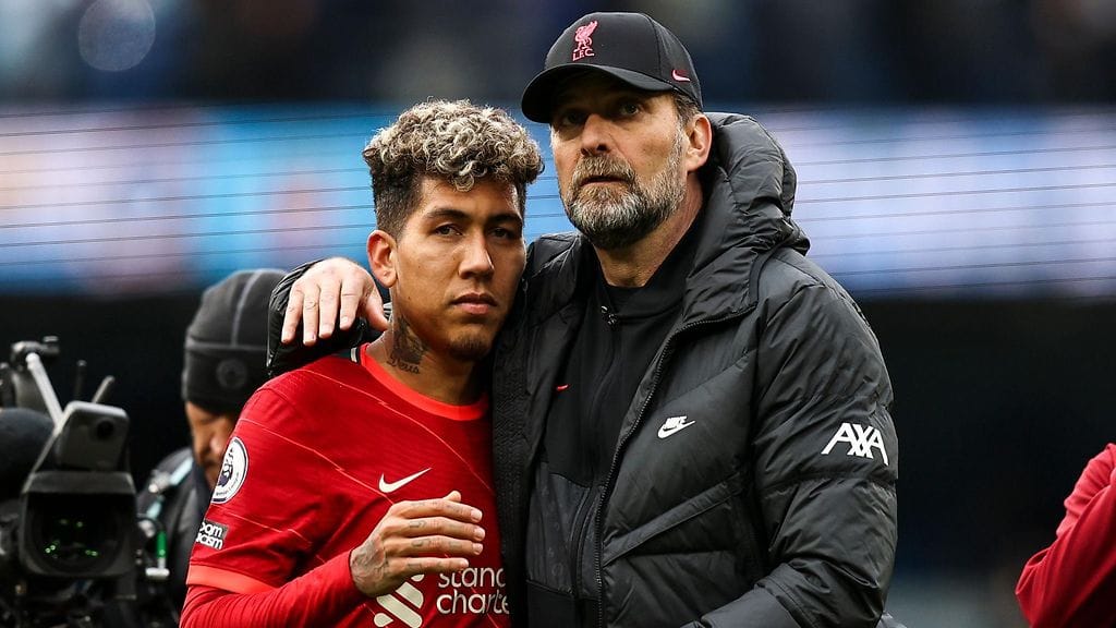 Roberto Firmino (vas.) jättää Liverpoolin tämän kauden jälkeen.