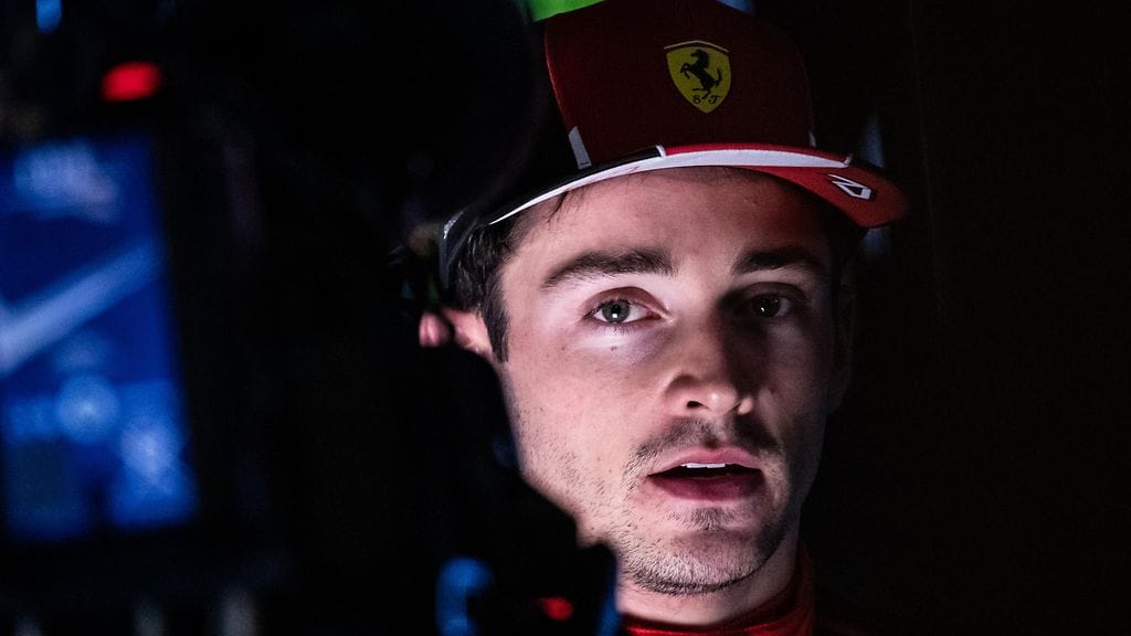 Charles Leclerc joutuu lähtemään Saudi-Arabian F1-osakilpailuun kaukaa kärjen takaa.