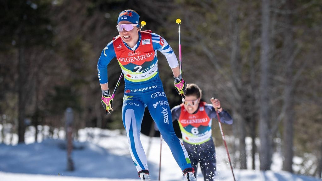 Kerttu Niskanen hiihti voittoon kymmenen kilometrin perinteisen hiihtotavan kilpailussa Ruotsin Falunissa.