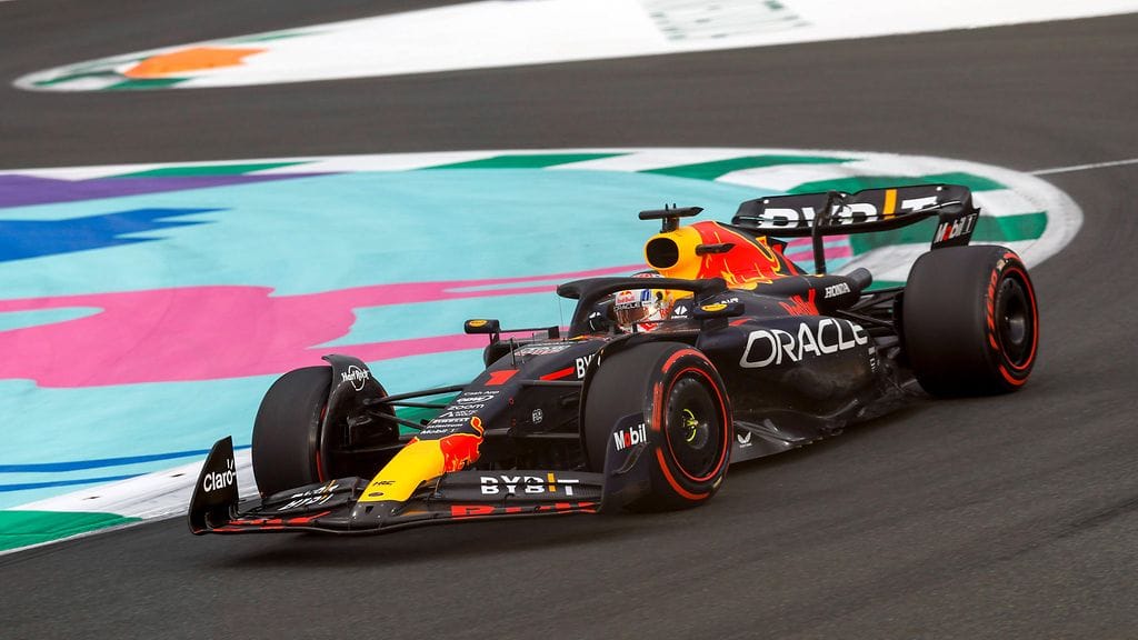 Max Verstappen koki pettymyksen Saudi Arabian F1-aika-ajoissa.
