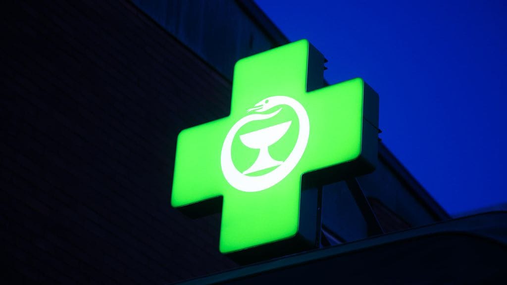 Rivatril-epilepsialääkkeen myyntiä rajoitetaan lääkepulan vuoksi, kertoo sosiaali- ja terveysministeriö (STM).