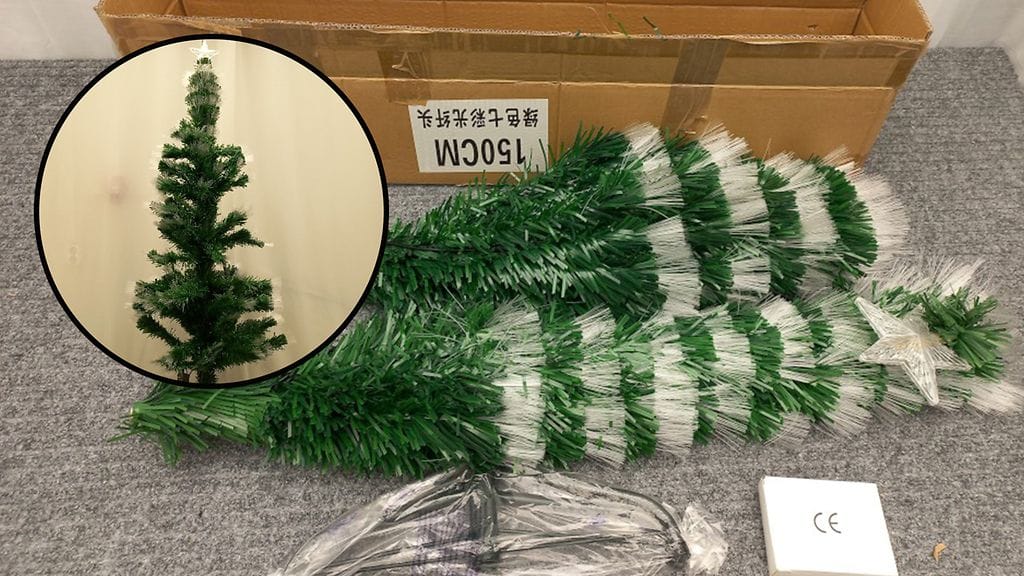 Jos ostamassasi tuotteessa on valosarja sekä verkkoliitäntäkoje, poista se heti käytöstä ja palauta tuote.