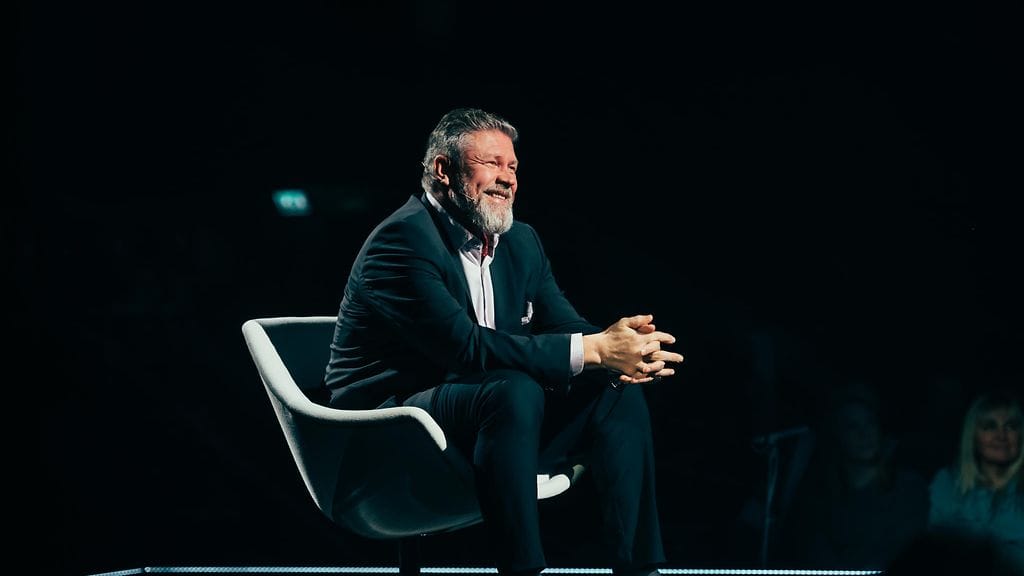 laulu2Brakkaudelle_kausi3_jakso6_asko2Bkallonen_07