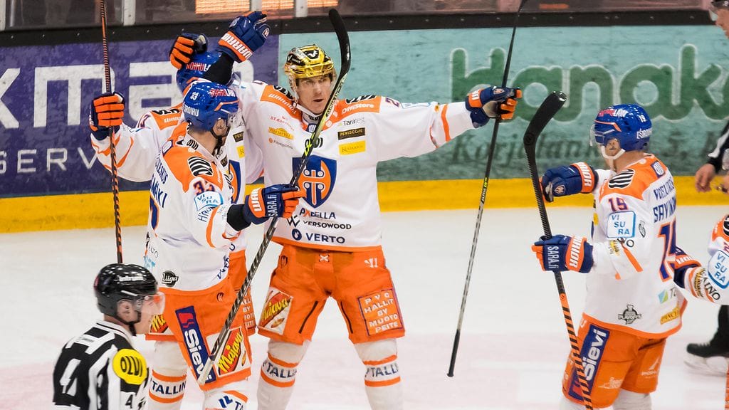 Tappara tekee 0-2 maalin