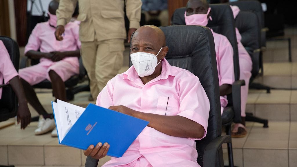 Hotelli Ruanda -elokuvan sankarin esikuvana ollut ruandalainen ex-hotellinjohtaja Paul Rusesabagina, 68, vapautetaan vankilasta. Tässä hän on kuvassa Ruandassa helmikuussa 2021.