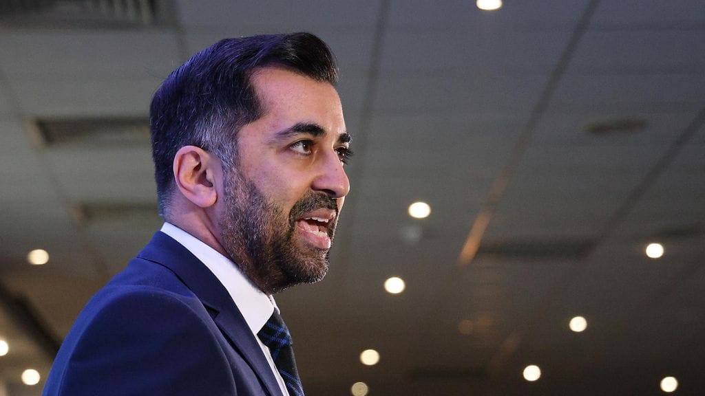 Yousaf luonnehti voitonpuheessaan itseään "maailman onnekkaimmaksi mieheksi".