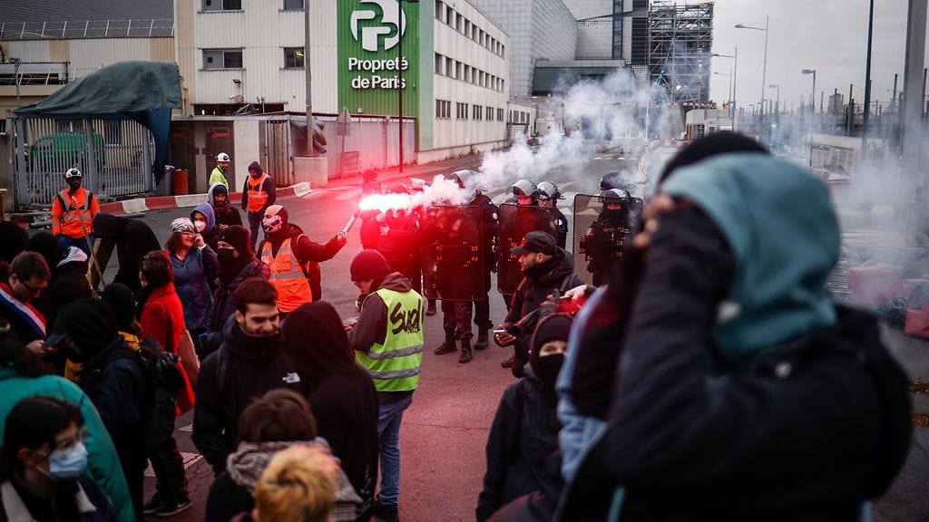 Ranskassa vastustettiin jälleen eläkelakia.