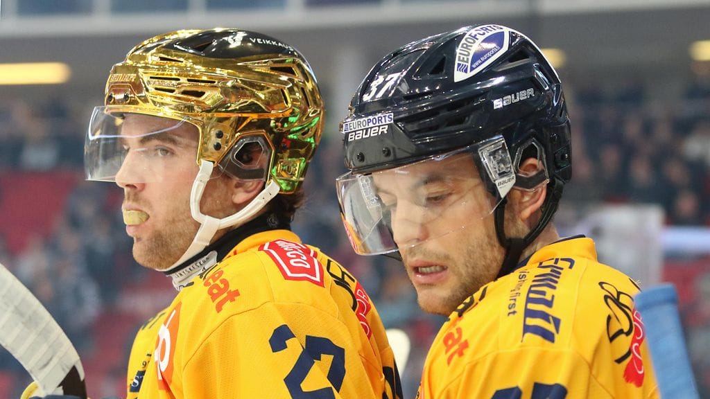 Ponthus (vas.) ja Pathrik siirtyvät Expressenin mukaan Raumalle.