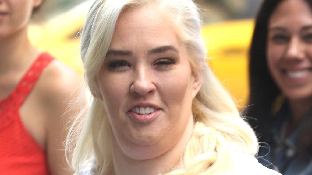 Mama June Shannon perheen kohtasi suuri suru 10. joulukuuta, kun vanhin tytär Anna Cardwell kuoli 29-vuotiaana.