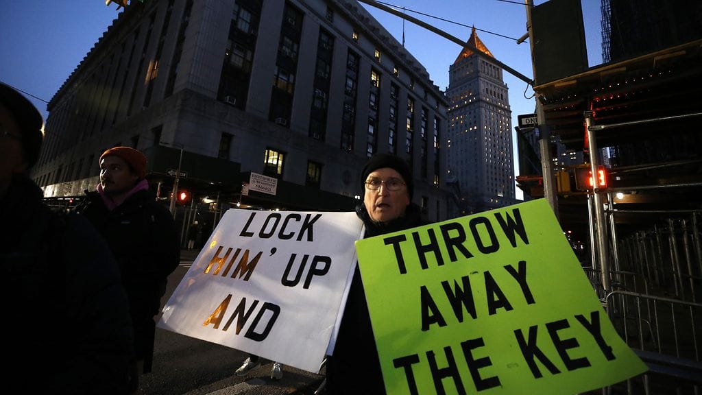 AOP Trump rikossyyte