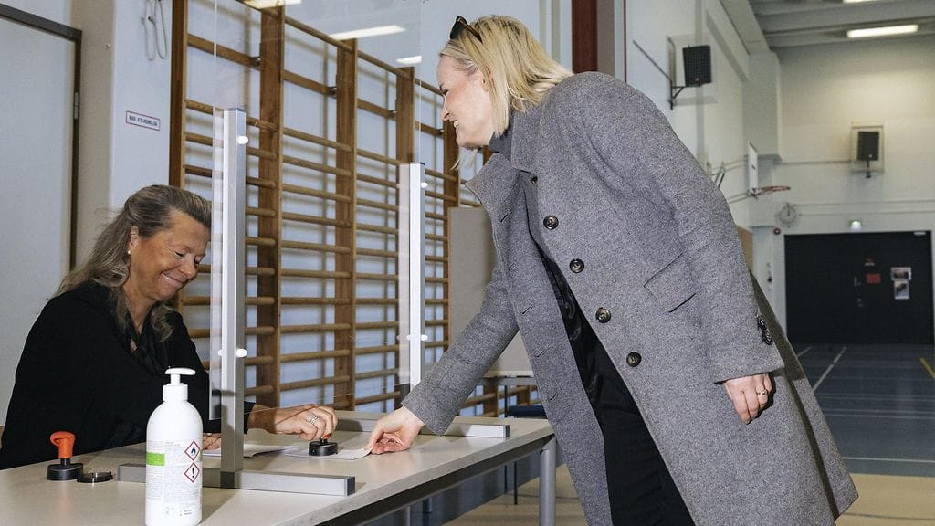 LK Riikka Purra 020423