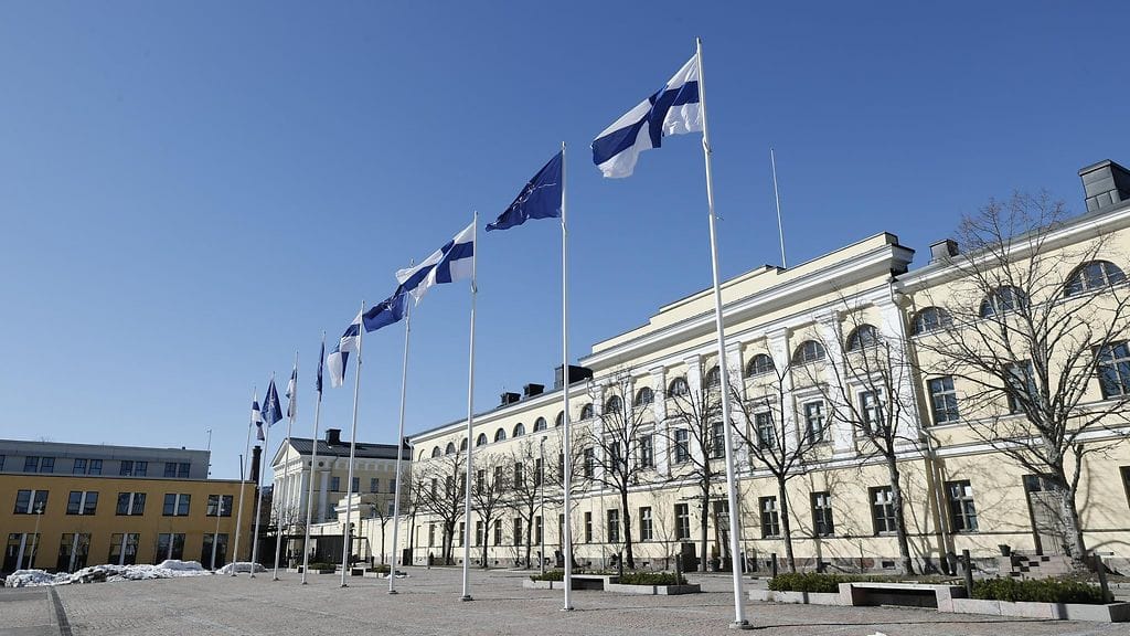 LK Nato-lippu ulkoministeriö