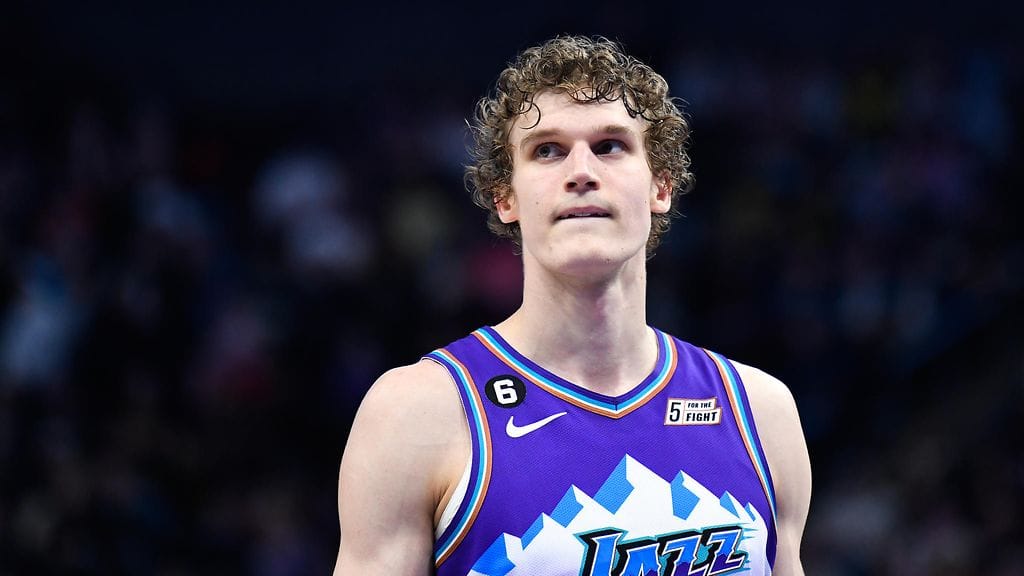 Lauri Markkanen aikoo mennä tänä vuonna armeijaan.