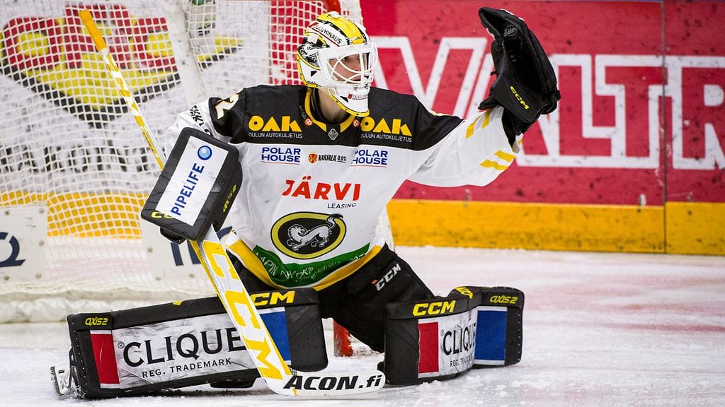 Joel Blomqvist teki NHL-sopimuksen Pittsburgh Penguinsin kanssa.