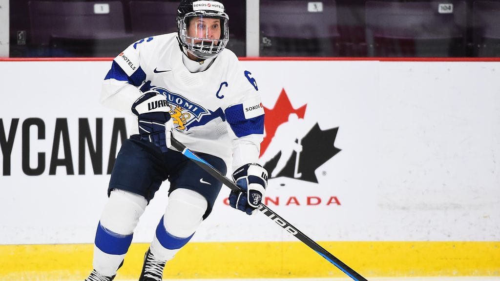 Jenni Hiirikoski MM-kisoissa Kanadassa.