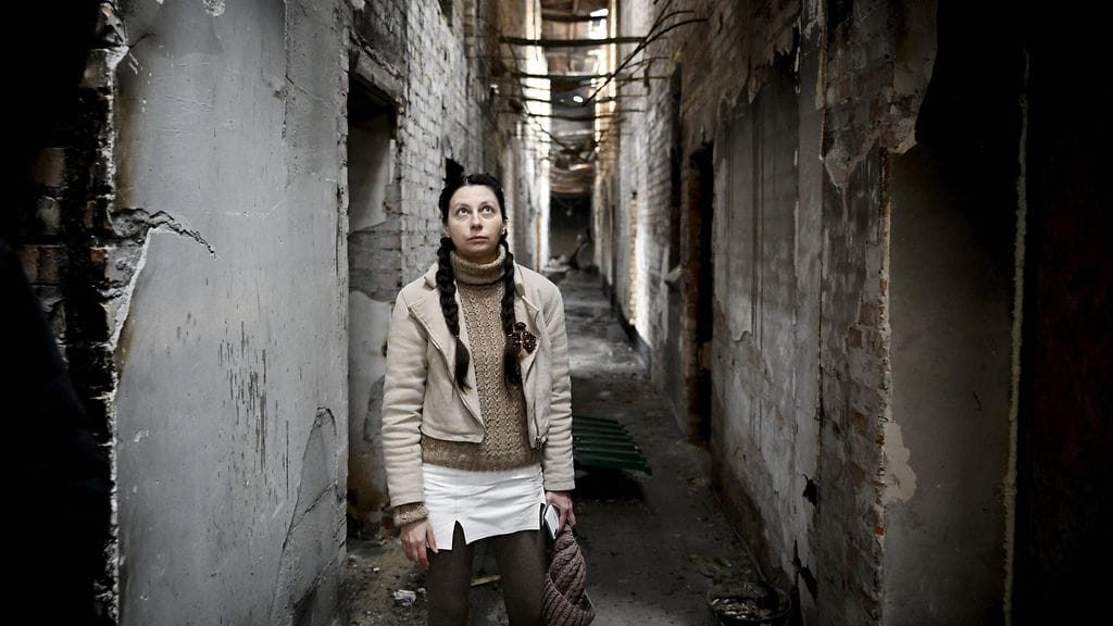 Kateryna Papina kotitalossaan Mylan kylässä Ukrainassa 11. maaliskuuta 2023.