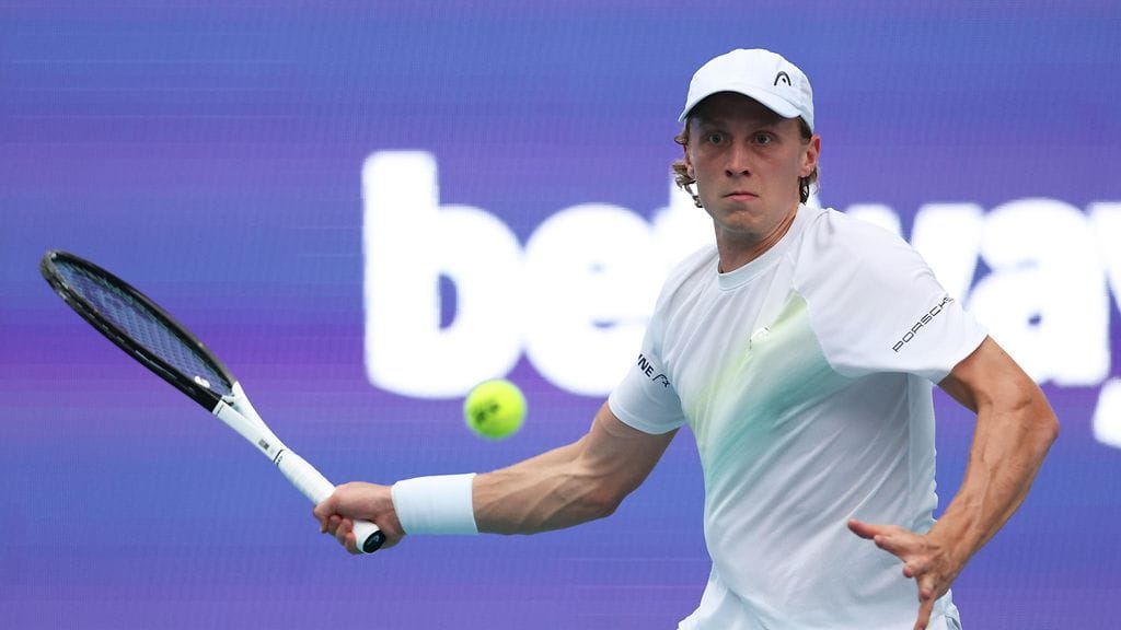 Emil Ruusuvuori hävisi Monte Carlon massaturnauksen avauskierroksen ottelunsa.